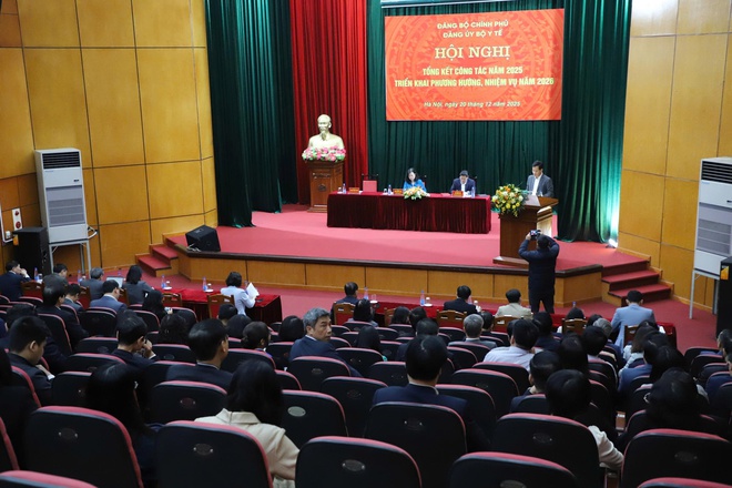 Tạo sự chuyển biến mạnh mẽ, đồng bộ trong hành động của toàn hệ thống chính trị ngành Y tế- Ảnh 3.