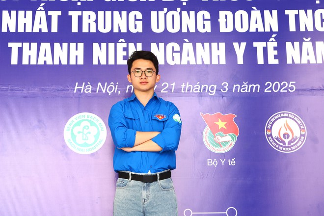 Bộ Y tế và Trung ương Đoàn đối thoại với thanh niên ngành Y: Nhiều câu hỏi đúng và trúng được giải đáp- Ảnh 8.