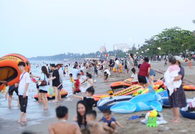 Chấn chỉnh ngay dịch vụ tại Cửa Lò sau phản ánh của du khách- Ảnh 3. Chấn chỉnh ngay dịch vụ tại Cửa Lò sau phản ánh của du khách- Ảnh 3.