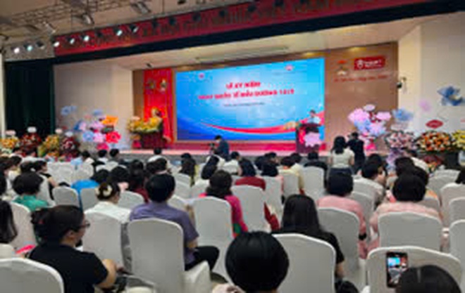 Hưởng ứng Ngày Quốc tế Điều dưỡng tại Việt Nam: Từ tôn vinh đến thúc đẩy cơ chế, chính sách nghề nghiệp- Ảnh 4. Hưởng ứng Ngày Quốc tế Điều dưỡng tại Việt Nam: Từ tôn vinh đến thúc đẩy cơ chế, chính sách nghề nghiệp- Ảnh 4.