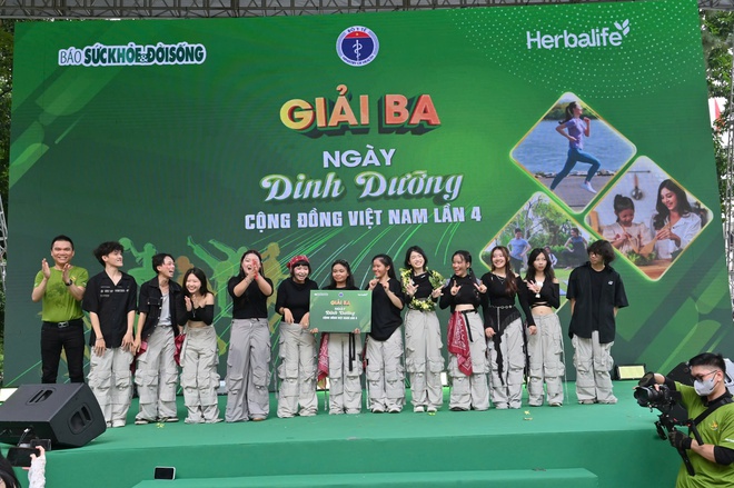 Ấn tượng với tiết mục giành giải Đặc biệt tại Ngày Dinh dưỡng cộng đồng Việt Nam lần 4- Ảnh 4. Ấn tượng với tiết mục giành giải Đặc biệt tại Ngày Dinh dưỡng cộng đồng Việt Nam lần 4- Ảnh 4.
