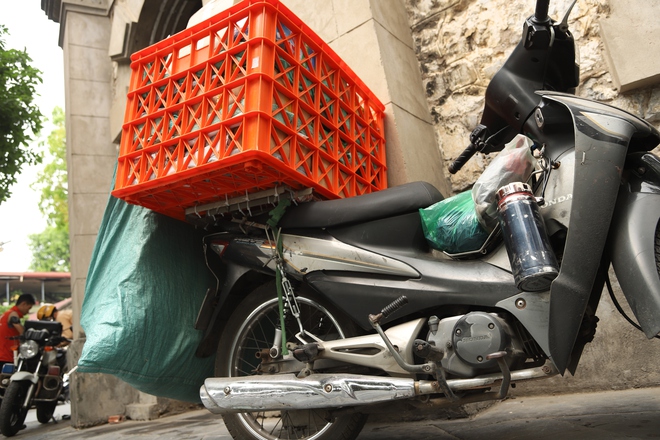 Xử lý loạt shipper dùng bao hàng che biển số để ‘né’ phạt nguội- Ảnh 3. Xử lý loạt shipper dùng bao hàng che biển số để ‘né’ phạt nguội- Ảnh 3.