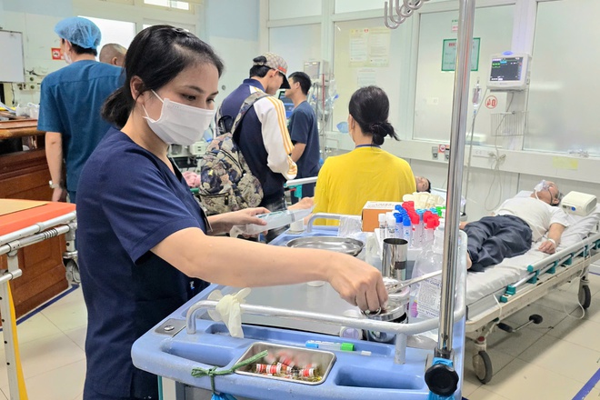 'Không phải những lời tung hô, chúng tôi cần nhất là sự chia sẻ, cảm thông từ người bệnh'- Ảnh 5. 'Không phải những lời tung hô, chúng tôi cần nhất là sự chia sẻ, cảm thông từ người bệnh'- Ảnh 5.