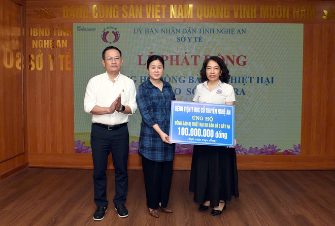 Ngành Y tế Nghệ An chung tay vì miền Tây – nối dài vòng tay nhân ái sau bão lũ- Ảnh 2.