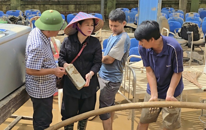 Lập Trạm Y tế dã chiến đưa hoạt động khám chữa bệnh trở lại bình thường sau lũ lụt- Ảnh 13. Lập Trạm Y tế dã chiến đưa hoạt động khám chữa bệnh trở lại bình thường sau lũ lụt- Ảnh 13.