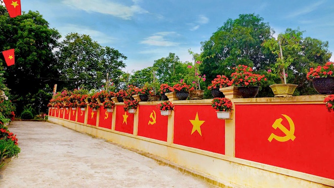 Cách yêu nước độc đáo của vợ chồng miền núi Nghệ An- Ảnh 8.