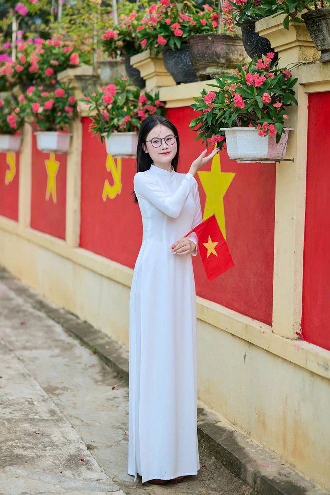 Cách yêu nước độc đáo của vợ chồng miền núi Nghệ An- Ảnh 12.