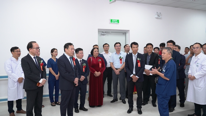 Thêm 300 giường bệnh nhi khoa vào hoạt động, góp phần xây dựng hệ thống y tế công bằng, vì sức khỏe trẻ em Việt Nam- Ảnh 3.