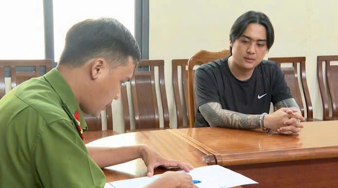 TPHCM: Đường dây vay nặng lãi núp bóng quán sinh tố 'Má Hạnh' bị bắt- Ảnh 2.