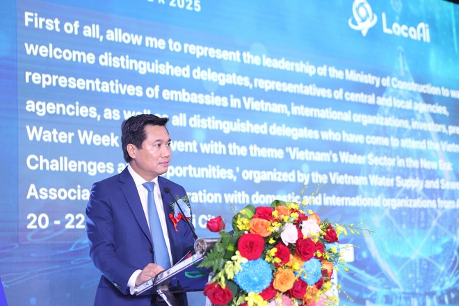 Thứ trưởng Bộ Xây dựng: Nước sạch, xử lý nước thải là dịch vụ thiết yếu gắn trực tiếp với sức khỏe nhân dân- Ảnh 2.