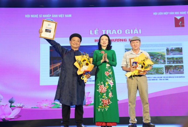 Trao giải và khai mạc Liên hoan Ảnh Nghệ thuật Bắc Trung Bộ lần thứ 31- Ảnh 4.