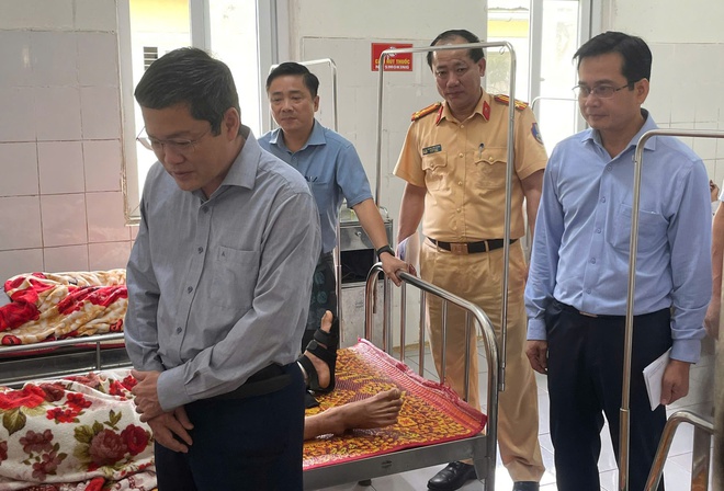 Tập trung tối đa cho công tác cứu chữa nạn nhân vụ xe tải lao vào chợ- Ảnh 1.