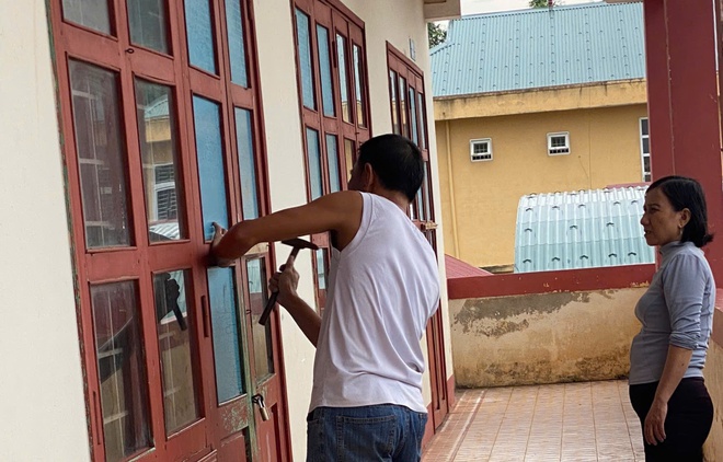 Bão số 10 bắt đầu gây mưa lớn, gió mạnh tại đảo Cồn Cỏ và nhiều địa phương ven biển- Ảnh 8.