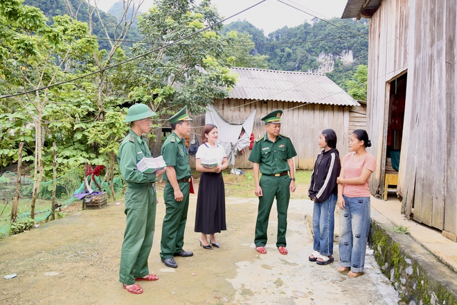 Cô, trò ở vùng biên giới, hải đảo Quảng Trị vào năm học mới- Ảnh 5. Cô, trò ở vùng biên giới, hải đảo Quảng Trị vào năm học mới- Ảnh 5.