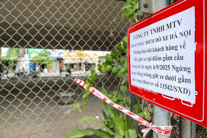 Sau vụ cháy 500 xe máy, hàng trăm phương tiện vẫn nằm dưới gầm cầu Vĩnh Tuy: Chính quyền nói gì?- Ảnh 4.