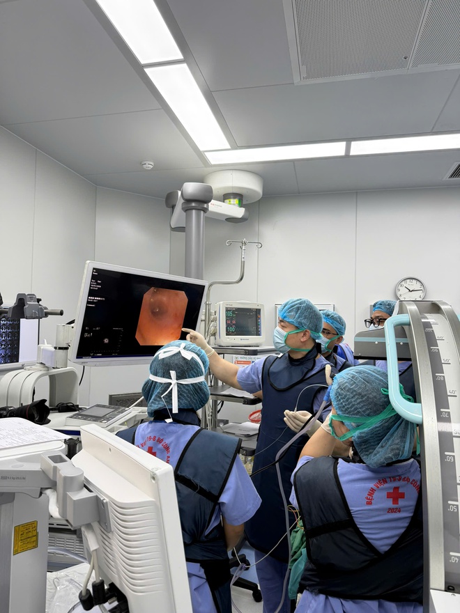 Cơ hội mới cho bệnh nhân ung thư phổi nhờ kỹ thuật nội soi siêu âm- Ảnh 2.