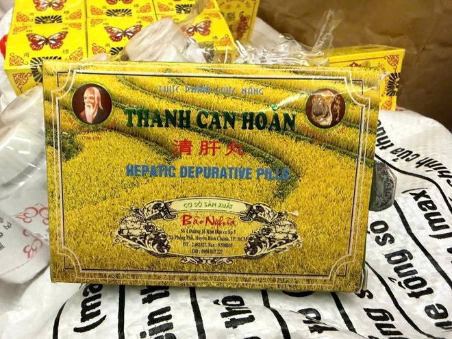 Triệt phá đường dây sản xuất thuốc đông y giả chứa chất tân dược nguy hiểm ở TPHCM- Ảnh 9.