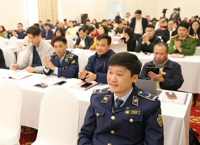 Sử dụng, mua bán thuốc lá điện tử giảm nhưng vẫn diễn biến phức tạp, khó xử phạt- Ảnh 5.