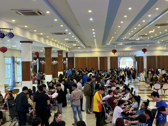 Thu hơn 400 đơn vị máu trong lễ hội Xuân hồng ở vùng núi phía Tây Quảng Trị- Ảnh 2.