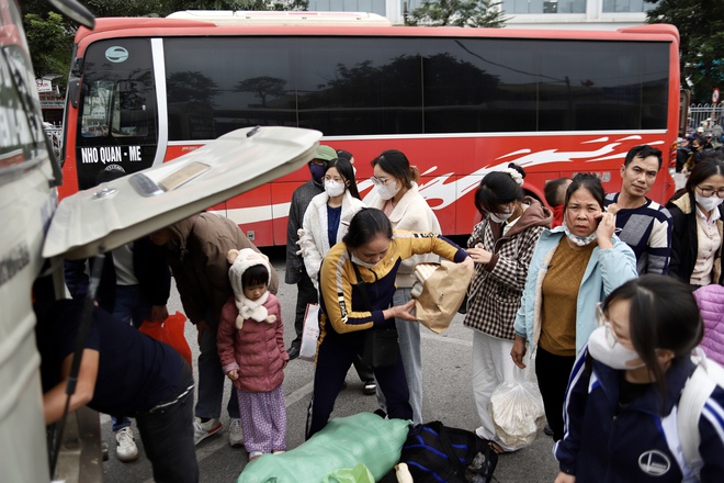 Bến xe Hà Nội ngày cuối nghỉ Tết Dương lịch thế nào?- Ảnh 3.