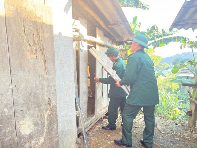 Vùng biên Nghệ An rét kỷ lục, xuất hiện băng giá- Ảnh 5.