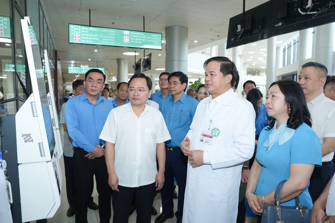 Chủ tịch Tổng Liên đoàn Lao động Việt Nam Nguyễn Anh Tuấn: Chăm lo thiết thực để - Ảnh 9.