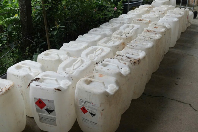 Nhiều vụ sản xuất, buôn bán thực phẩm giả bị phát hiện trước Tết- Ảnh 3.