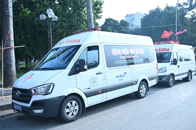 Hình ảnh "nạp đạn" cho trận địa pháo hoa đêm Giao thừa ở Hà Nội- Ảnh 7.