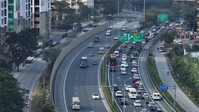 Không để ùn tắc cuối kỳ nghỉ Tết, Hà Nội sẽ dùng flycam giám sát giao thông từ trên cao- Ảnh 3.