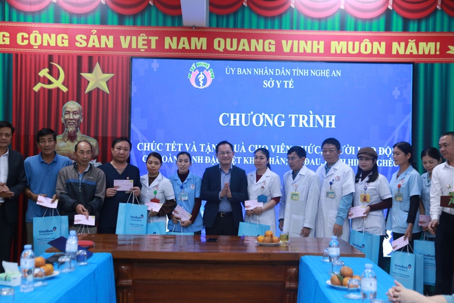 Nghệ An: Bảo đảm đủ thuốc, cấp cứu 24/24 giờ, không gián đoạn điều trị- Ảnh 7.