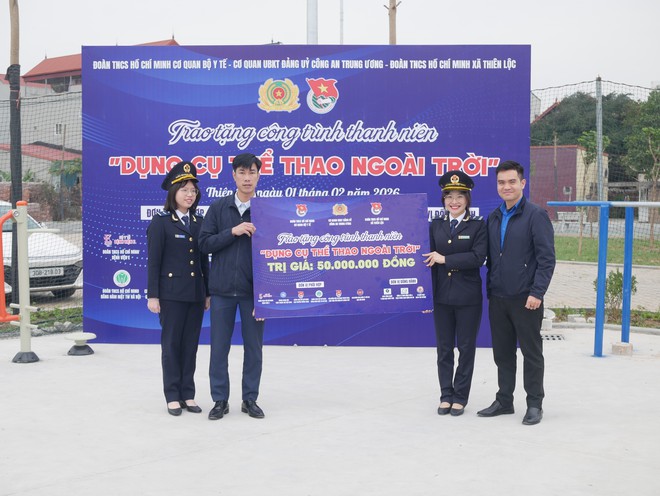 Hơn 600 người dân xã Thiên Lộc được khám, tư vấn sức khỏe miễn phí- Ảnh 11. Hơn 600 người dân xã Thiên Lộc được khám, tư vấn sức khỏe miễn phí- Ảnh 11.