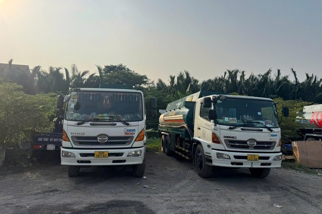 Triệt phá đường dây sản xuất, buôn bán xăng RON A95 giả tại TPHCM- Ảnh 5.