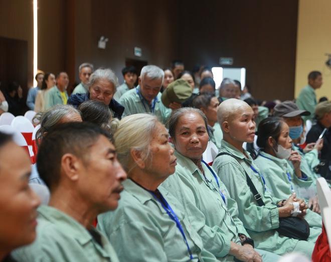 Gần 700 triệu đồng đến với bệnh nhân ung thư khó khăn dịp 'Xuân yêu thương 2026'- Ảnh 4.
