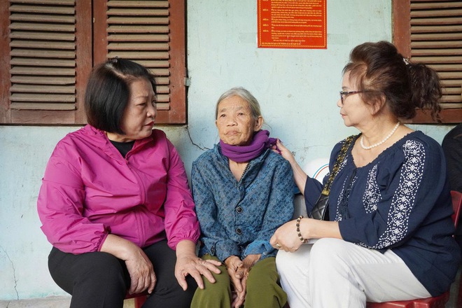 Trao yêu thương để bệnh nhân có Tết Nguyên đán ấm áp hơn- Ảnh 4.