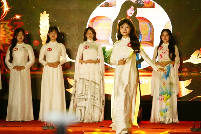 Nét duyên dáng, thanh lịch của nữ sinh ngành Y – Dược Quảng Trị- Ảnh 7.