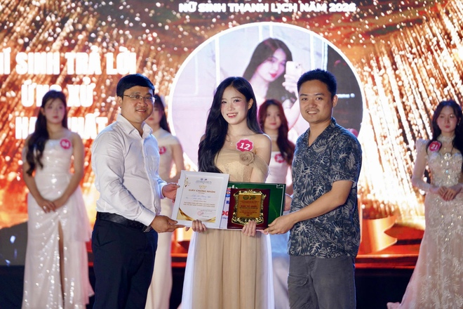 Nét duyên dáng, thanh lịch của nữ sinh ngành Y – Dược Quảng Trị- Ảnh 18.