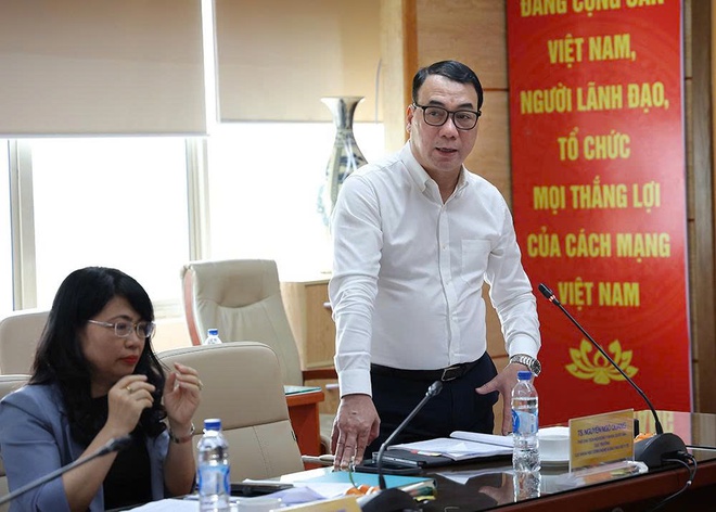 Xúc tiến hoàn thiện ngân hàng câu hỏi phù hợp, phục vụ kiểm tra đánh giá năng lực hành nghề khám chữa bệnh- Ảnh 4. Xúc tiến hoàn thiện ngân hàng câu hỏi phù hợp, phục vụ kiểm tra đánh giá năng lực hành nghề khám chữa bệnh- Ảnh 4.