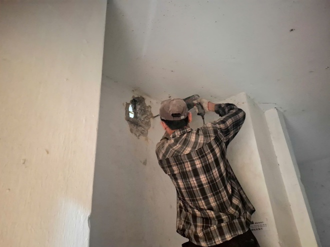 Tận thấy sự 'cũ kỹ' của Khu tập thể Thanh Xuân Bắc trước đề xuất cải tạo- Ảnh 12. Tận thấy sự 'cũ kỹ' của Khu tập thể Thanh Xuân Bắc trước đề xuất cải tạo- Ảnh 12.