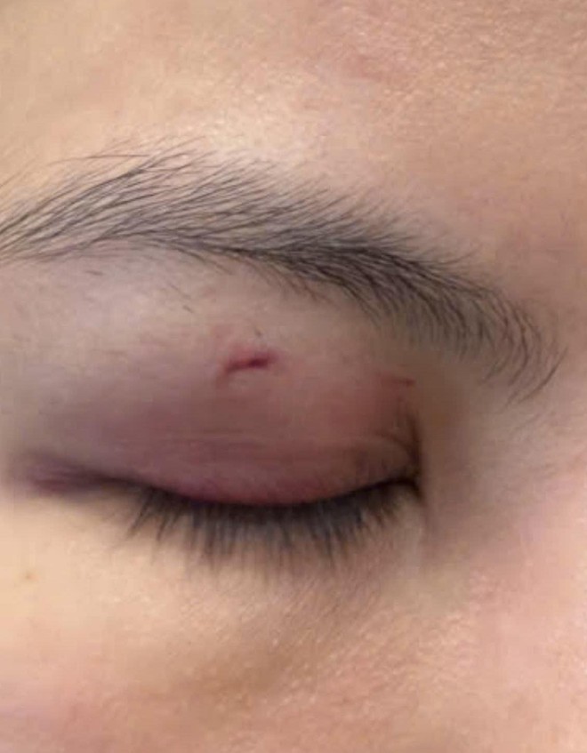 Trung Quân Idol đăng video xin lỗi vợ chồng bác sĩ Phạm Minh Trường- Ảnh 3.