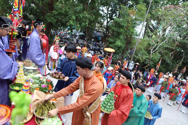 Hơn 500 người mặc cổ phục diễu hành tại Thảo Cầm Viên Sài Gòn- Ảnh 7.