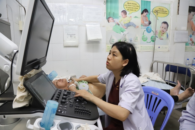 Ngày Sức khỏe toàn dân 7/4: Người dân TPHCM hào hứng khám sức khỏe miễn phí- Ảnh 5.