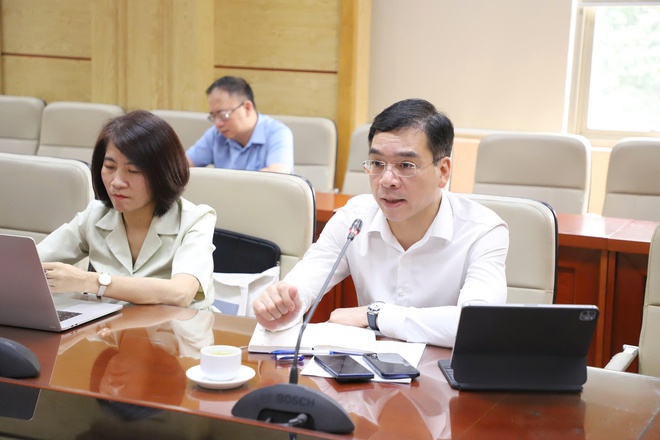 Thúc đẩy tiến độ thực hiện chuyển đổi số y tế, bệnh án điện tử và sổ sức khoẻ điện tử- Ảnh 3. Thúc đẩy tiến độ thực hiện chuyển đổi số y tế, bệnh án điện tử và sổ sức khoẻ điện tử- Ảnh 3.