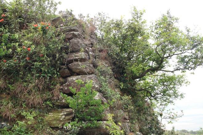 Khám phá Thành Rum hơn 6 thế kỷ bị lãng quên trên núi Lam Thành- Ảnh 8.