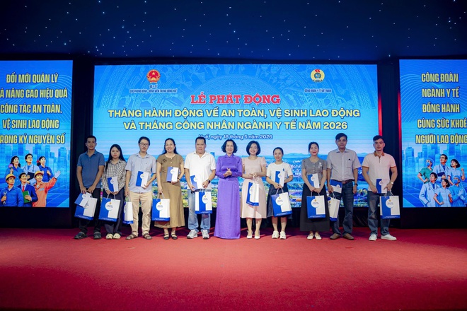 Hoàn thiện chính sách tạo môi trường làm việc an toàn cho nhân viên y tế- Ảnh 4.