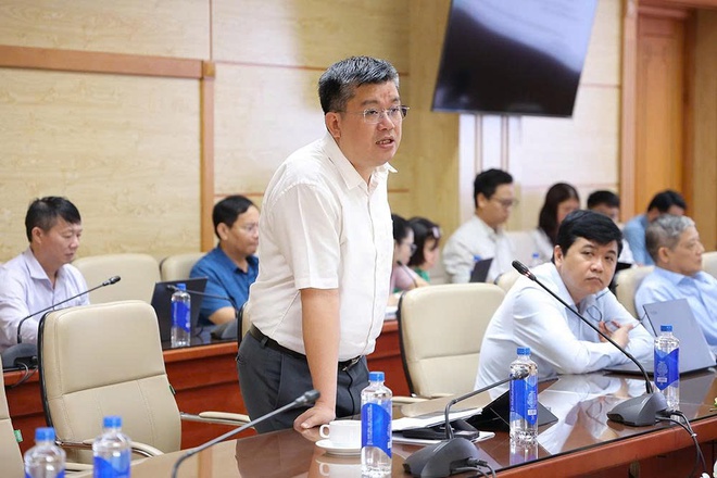 Xây dựng Nghị định mới về khám chữa bệnh phải tháo gỡ vướng mắc, không phát sinh thêm thủ tục- Ảnh 5. Xây dựng Nghị định mới về khám chữa bệnh phải tháo gỡ vướng mắc, không phát sinh thêm thủ tục- Ảnh 5.