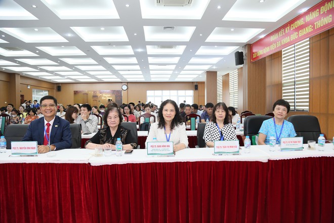Già hóa dân số gia tăng, bệnh cơ xương khớp tạo áp lực lớn lên hệ thống y tế- Ảnh 3.