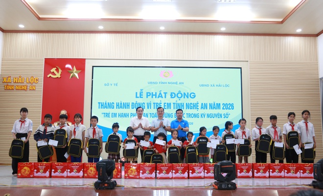 Trẻ em cần được bảo vệ cả ngoài đời thực lẫn trên không gian mạng- Ảnh 5. Trẻ em cần được bảo vệ cả ngoài đời thực lẫn trên không gian mạng- Ảnh 5.