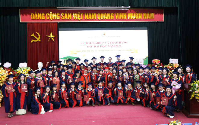 Trao bằng cho 218 học viên sau đại học trong lĩnh vực Y - Dược học cổ truyền- Ảnh 3.