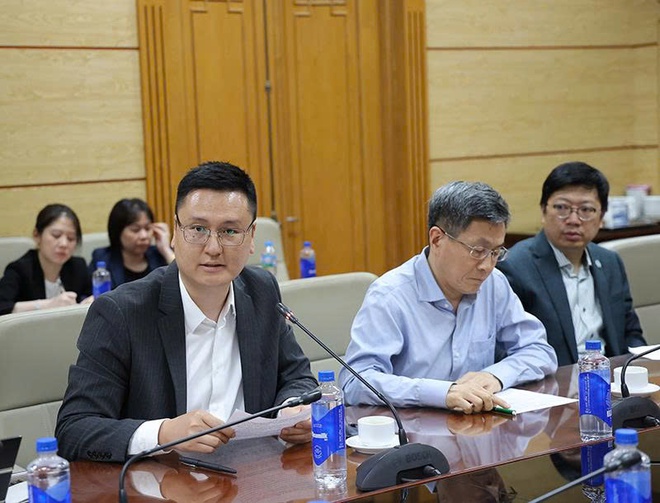 Thứ trưởng Nguyễn Tri Thức tiếp, làm việc với Chủ tịch Tập đoàn SunWah cùng các doanh nghiệp Trung Quốc- Ảnh 6. Thứ trưởng Nguyễn Tri Thức tiếp, làm việc với Chủ tịch Tập đoàn SunWah cùng các doanh nghiệp Trung Quốc- Ảnh 6.