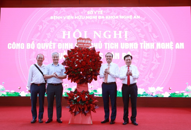 Tân Giám đốc Bệnh viện Hữu nghị Đa khoa Nghệ An: Xây dựng bệnh viện thông minh, chuyên nghiệp và hiện đại- Ảnh 6.